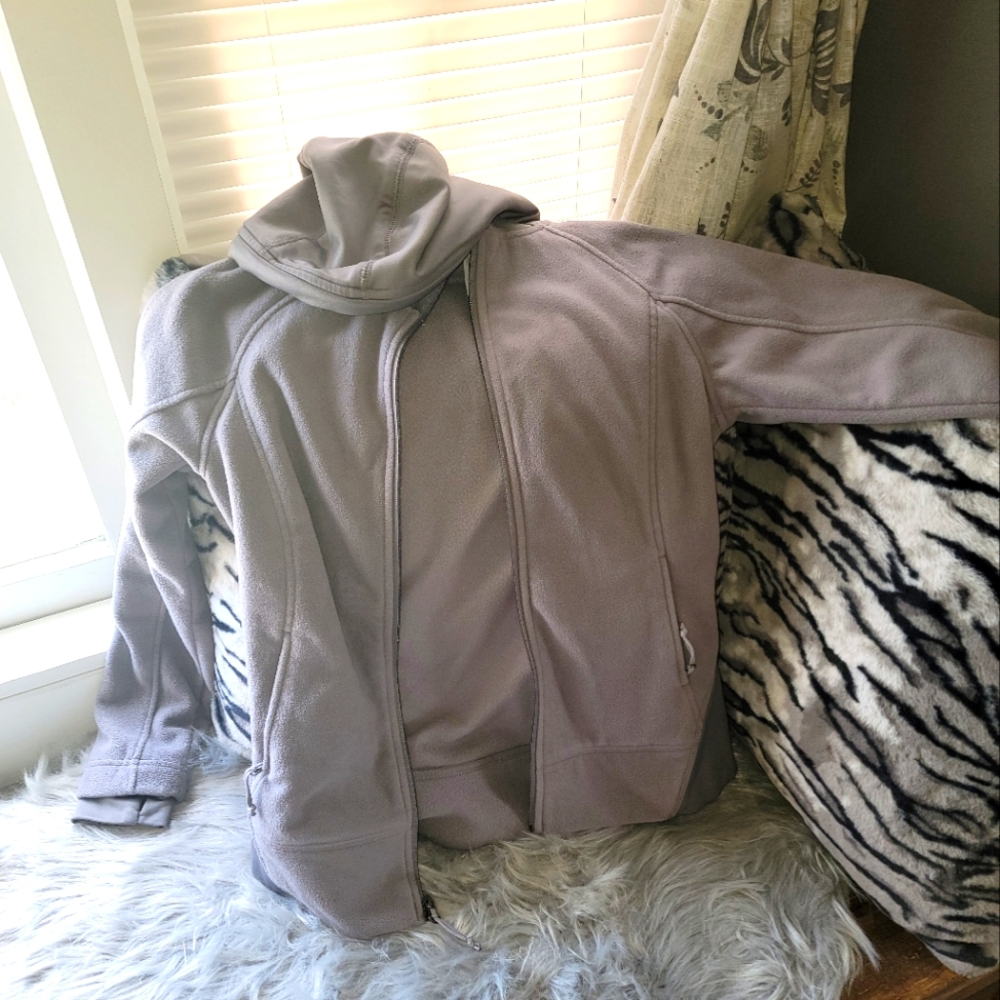 Columbia xs zip up